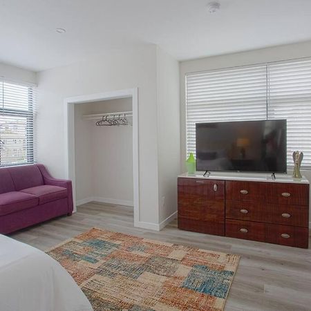 Comfy Studio With Cali King Size Mattress San Diego Exterior photo